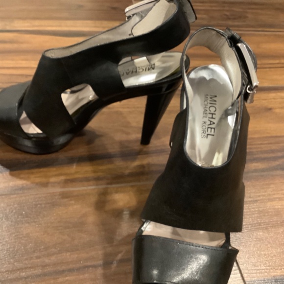 Michael Kors Black Sandals - Picture 2 of 2